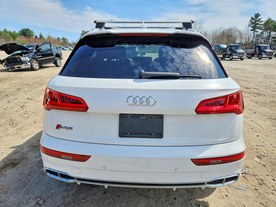 Продаж на аукціоні авто 2018 Audi Sq5, vin: WA1A4AFY2J2221899, номер лоту: 49779766