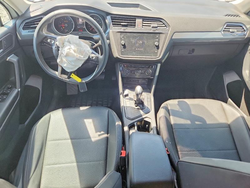 2020 Volkswagen Tiguan მანქანა იყიდება აუქციონზე, vin: 3VV3B7AXXLM090661, აუქციონის ნომერი: 49006806