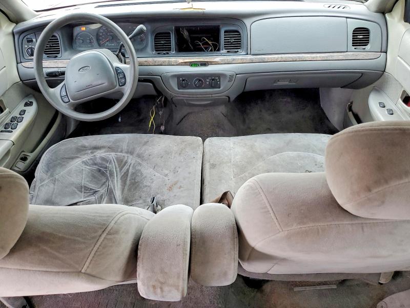 Продаж на аукціоні авто 1999 Ford Crown Victoria, vin: 2FAFP73W8XX176455, номер лоту: 48702626