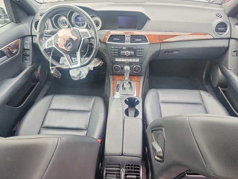 48267336 :رقم المزاد ، WDDGF8ABXDA834777 vin ، 2013 Mercedes-benz C مزاد بيع