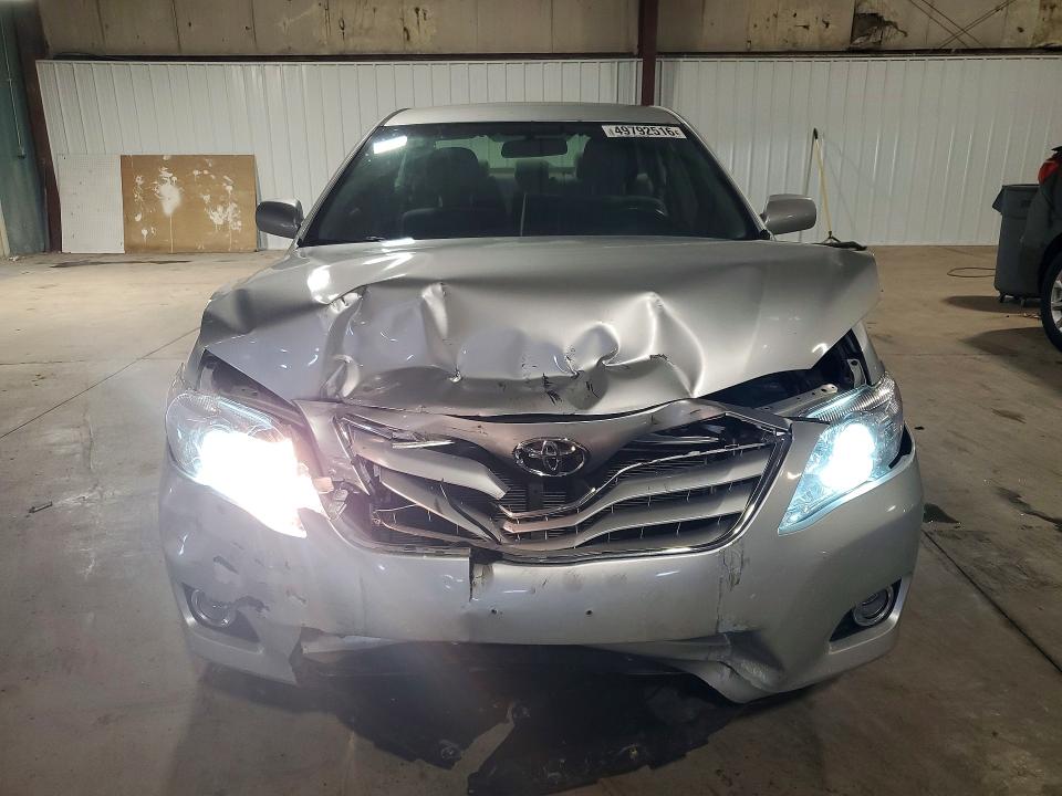 49792516 :رقم المزاد ، 4T4BF3EKXBR171936 vin ، 2011 Toyota Camry مزاد بيع