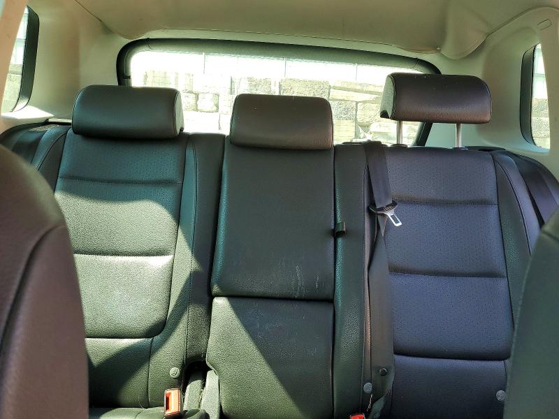 49471216 :رقم المزاد ، WVGAV7AX0BW504327 vin ، 2011 Volkswagen Tiguan مزاد بيع