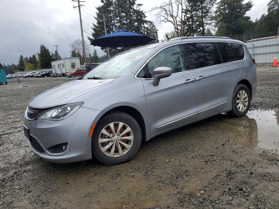 2020 Chrysler Pacifica მანქანა იყიდება აუქციონზე, vin: 2C4RC1BG5LR176745, აუქციონის ნომერი: 50402366