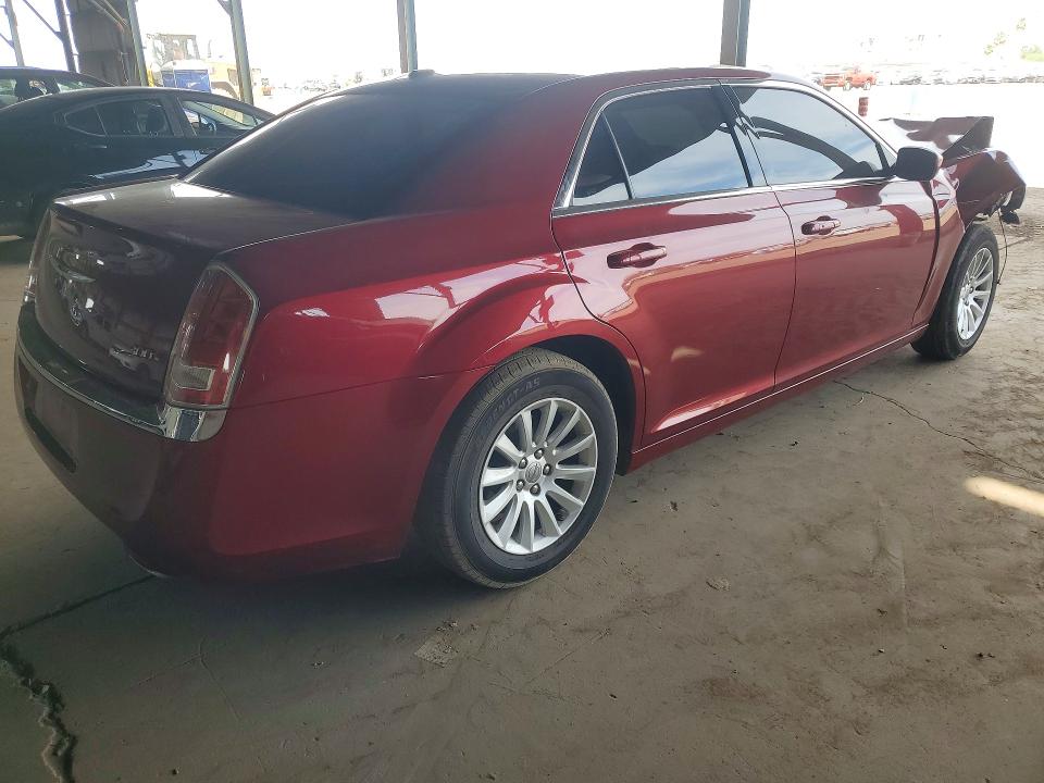 2013 Chrysler 300 მანქანა იყიდება აუქციონზე, vin: 2C3CCAAG0DH735928, აუქციონის ნომერი: 49498346