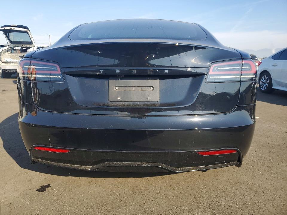 49281846 :رقم المزاد ، 5YJSA1E51PF528660 vin ، 2023 Tesla Model S مزاد بيع
