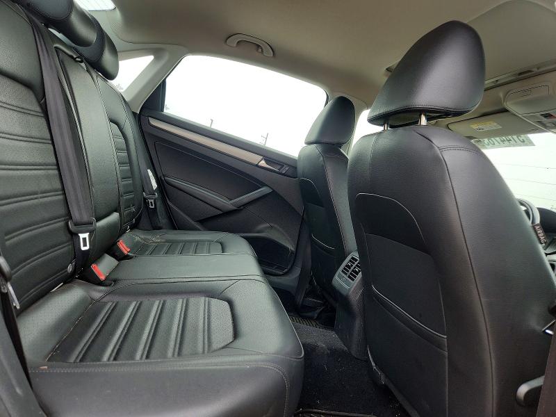 51447636 :رقم المزاد ، 1VWBT7A31FC014267 vin ، 2015 Volkswagen Passat مزاد بيع