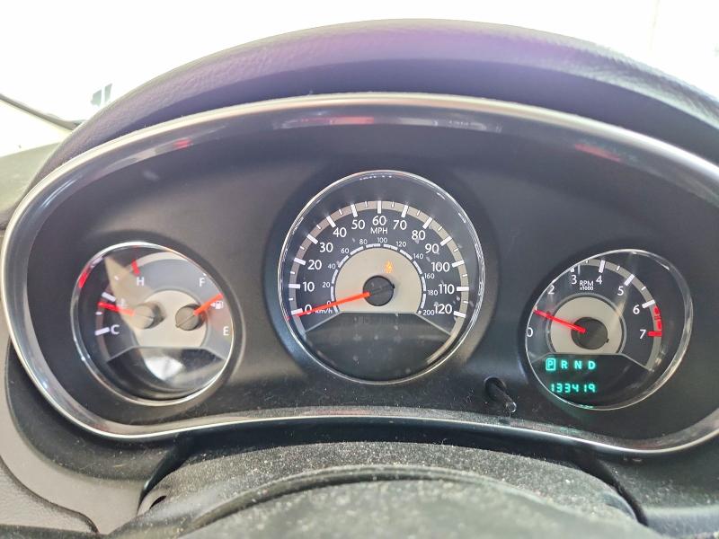 48738606 :رقم المزاد ، 1C3CCBAB6CN298520 vin ، 2012 Chrysler 200 مزاد بيع