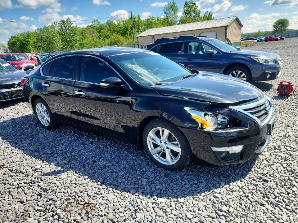 2013 Nissan Altima მანქანა იყიდება აუქციონზე, vin: 1N4AL3AP3DN535735, აუქციონის ნომერი: 51522866