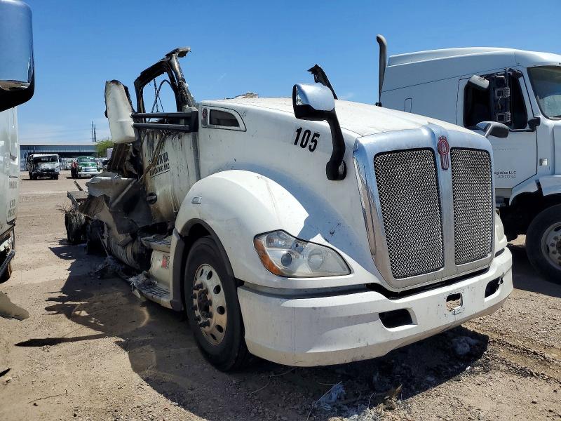 1993 Peterbilt 379 მანქანა იყიდება აუქციონზე, vin: 1XP5DB9X0PD325187, აუქციონის ნომერი: 49045456