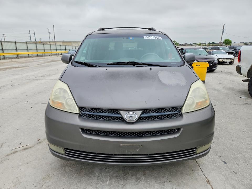 50671086 :رقم المزاد ، 5TDBA22C35S041218 vin ، 2005 Toyota Sienna مزاد بيع