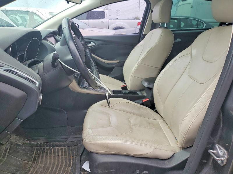 2015 Ford Focus მანქანა იყიდება აუქციონზე, vin: 1FADP3N21FL278136, აუქციონის ნომერი: 49911636