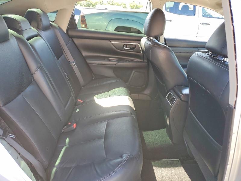 2018 Nissan Altima მანქანა იყიდება აუქციონზე, vin: 1N4AL3AP1JC215420, აუქციონის ნომერი: 51022456