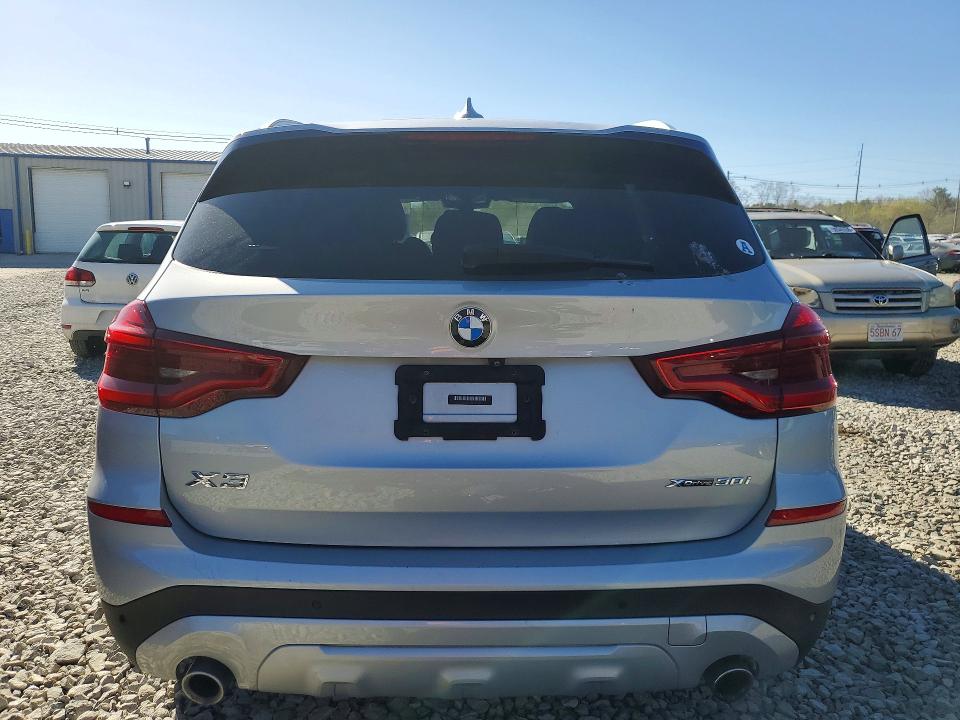 50711076 :رقم المزاد ، 5UXTR9C58KLE11390 vin ، 2019 Bmw X3 مزاد بيع
