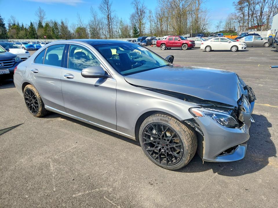Продажа на аукционе авто 2015 Mercedes-benz C, vin: 55SWF4KB7FU013254, номер лота: 48690236