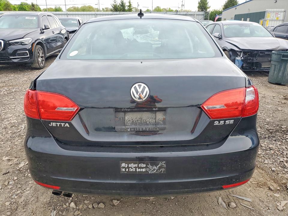 51287416 :رقم المزاد ، 3VWDZ7AJ9BM352305 vin ، 2011 Volkswagen Jetta مزاد بيع