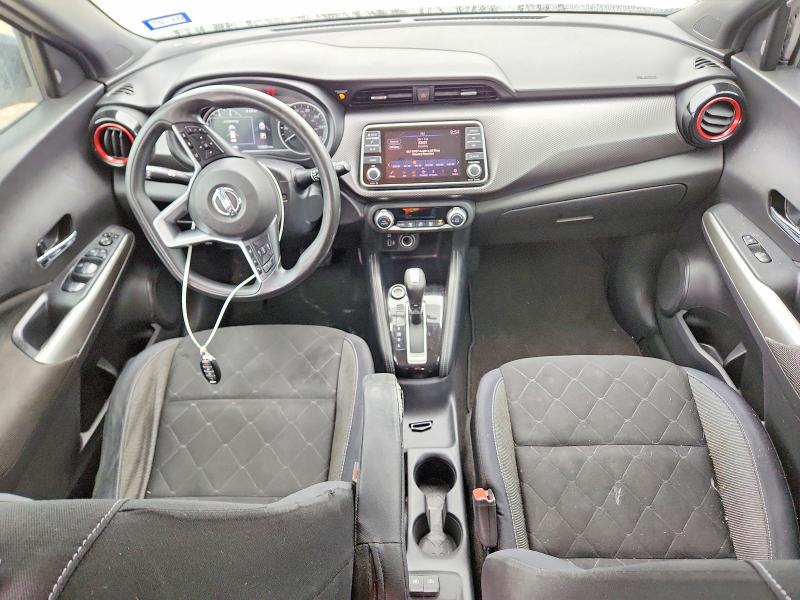 51553456 :رقم المزاد ، 3N1CP5CUXJL545375 vin ، 2018 Nissan Kicks مزاد بيع