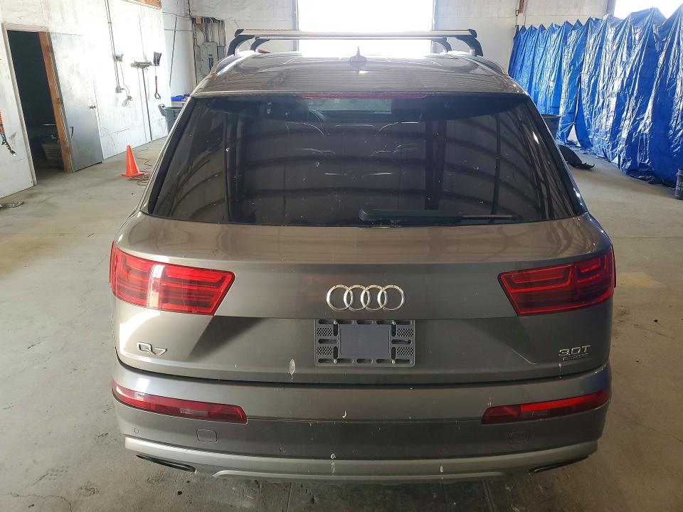 Продаж на аукціоні авто 2017 Audi Q7, vin: WA1LAAF74HD030900, номер лоту: 49331106