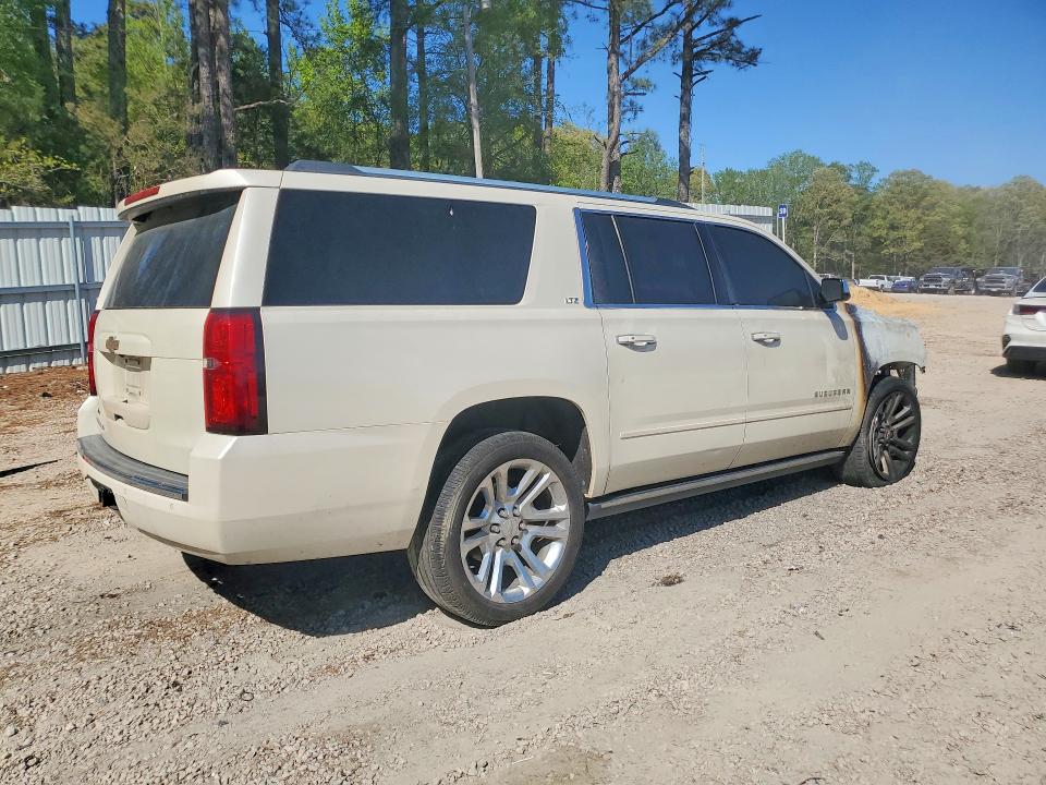 49553506 :رقم المزاد ، 1GNSCKKC8FR114892 vin ، 2015 Chevrolet Suburban مزاد بيع