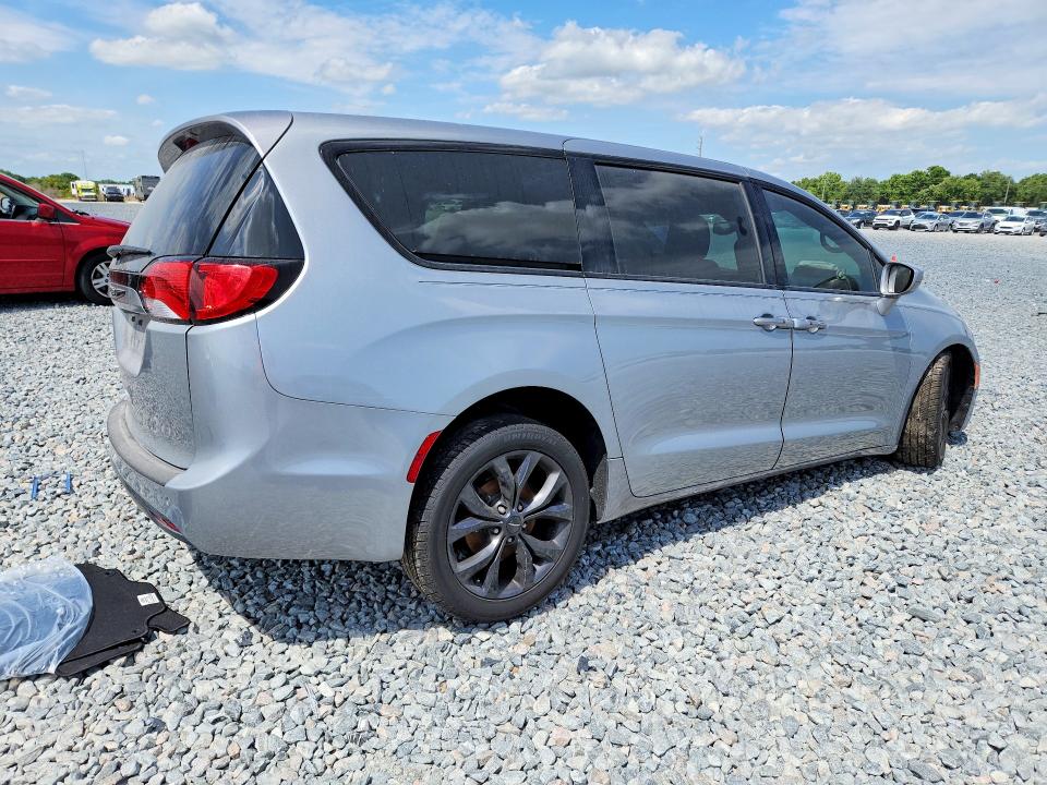 Продаж на аукціоні авто 2020 Chrysler Pacifica, vin: 2C4RC1FG8LR120079, номер лоту: 52124156