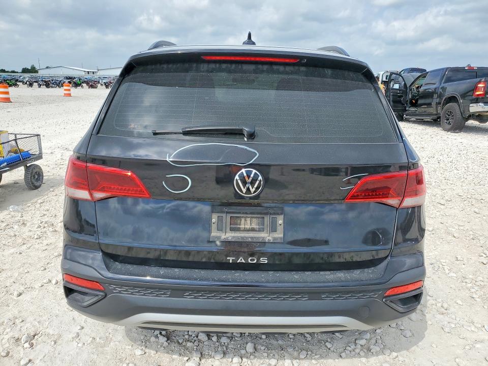 49704216 :رقم المزاد ، 3VV5X7B29RM108203 vin ، 2024 Volkswagen Taos مزاد بيع
