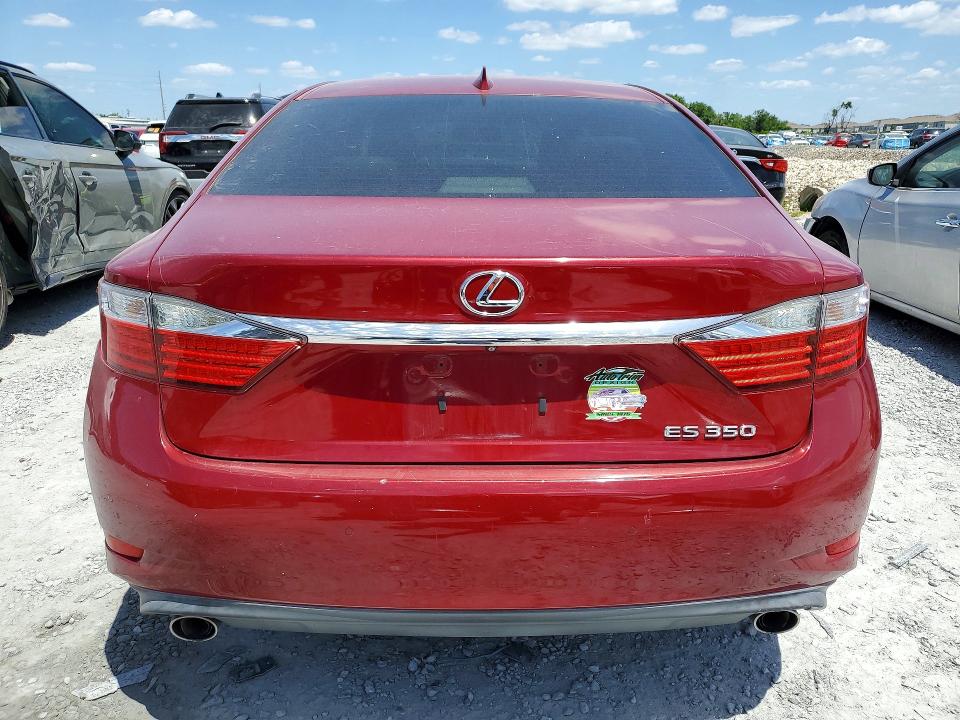 50282836 :رقم المزاد ، JTHBK1GG3F2154113 vin ، 2015 Lexus Es مزاد بيع