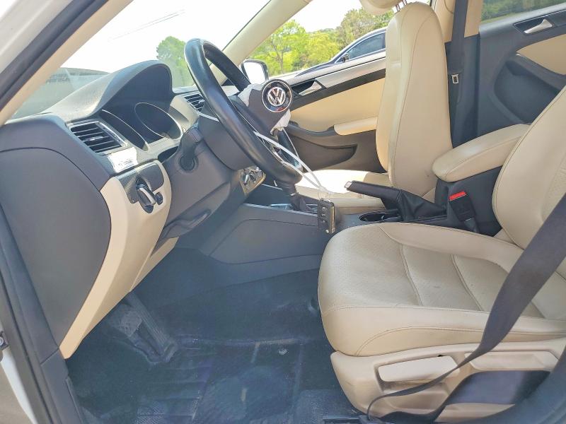 Продажа на аукционе авто 2017 Volkswagen Jetta, vin: 3VWDB7AJ7HM372419, номер лота: 50182136