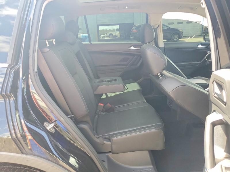Продажа на аукционе авто 2018 Volkswagen Tiguan, vin: 3VV3B7AX6JM103242, номер лота: 47593246