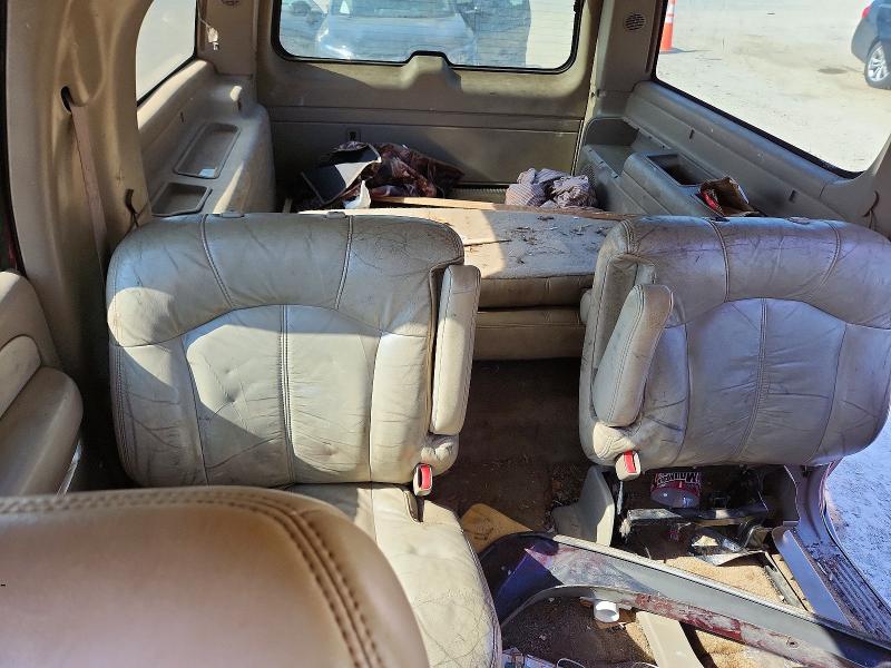 50093936 :رقم المزاد ، 1GNFK16Z32J297401 vin ، 2002 Chevrolet Suburban مزاد بيع
