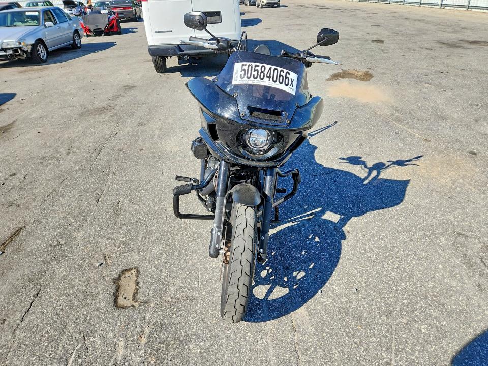 50584066 :رقم المزاد ، 1HD1YWZ15RB040747 vin ، 2024 Harley-davidson Fxlrs مزاد بيع