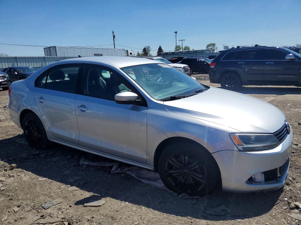 50546636 :رقم المزاد ، 3VWD07AJ9EM299409 vin ، 2014 Volkswagen Jetta مزاد بيع