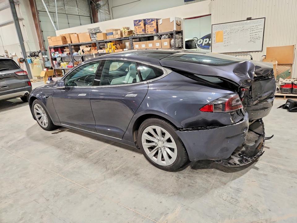 Aukcja sprzedaży 2017 Tesla Model S, vin: 5YJSA1E2XHF190635, numer aukcji: 49493656