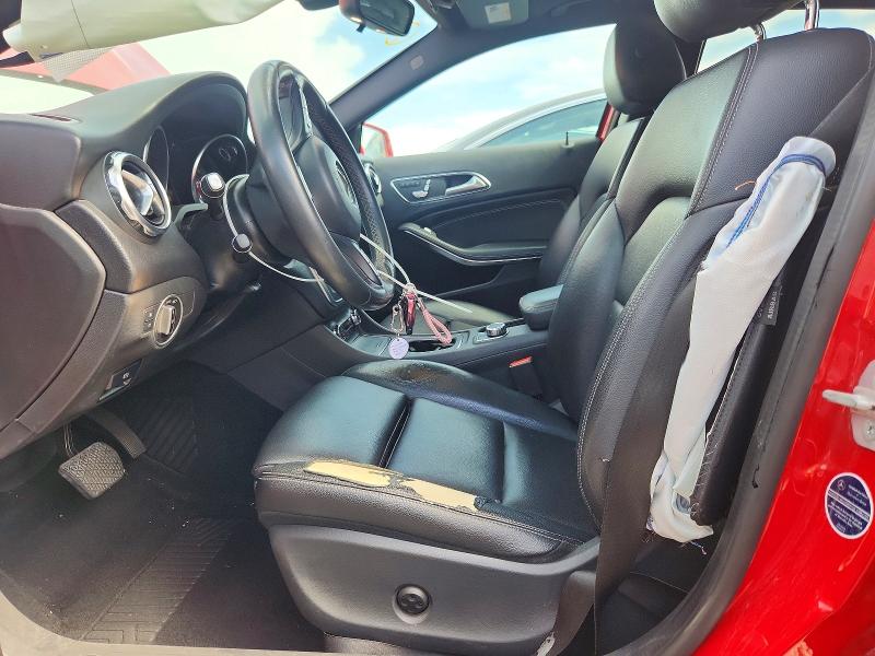 48615786 :رقم المزاد ، WDCTG4EB5JJ437377 vin ، 2018 Mercedes-benz Gla مزاد بيع