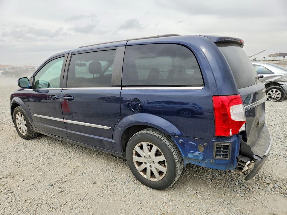 2015 Chrysler Town & Country მანქანა იყიდება აუქციონზე, vin: 2C4RC1BG7FR717752, აუქციონის ნომერი: 48354816