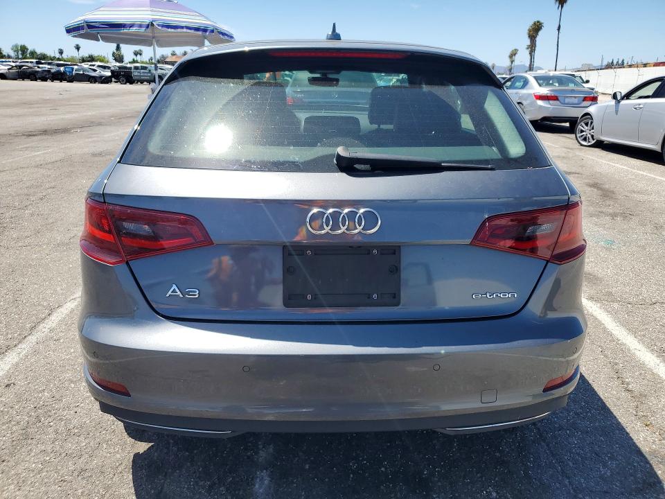 Продажа на аукционе авто 2016 Audi A3, vin: WAUTPBFF4GA063636, номер лота: 51027246