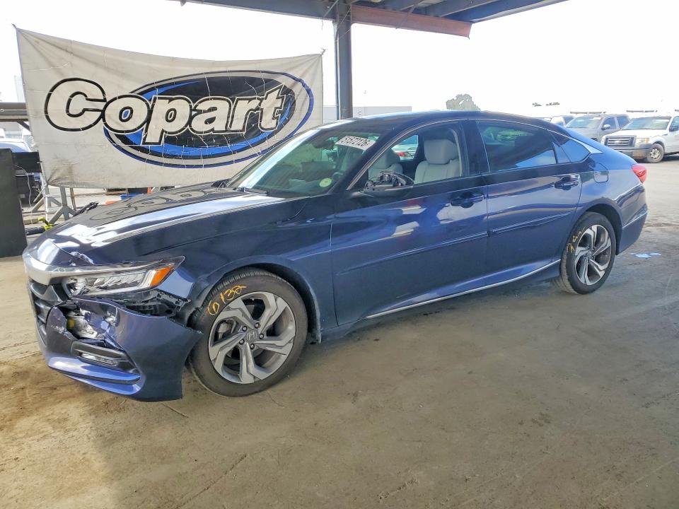 2018 Honda Accord მანქანა იყიდება აუქციონზე, vin: 1HGCV1F59JA178770, აუქციონის ნომერი: 51572126