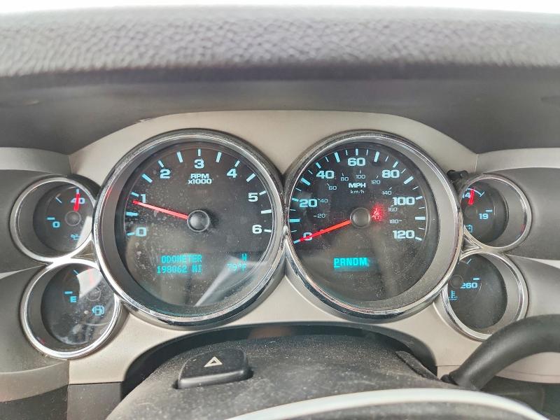 50261656 :رقم المزاد ، 3GCPKSE37BG308353 vin ، 2011 Chevrolet Silverado مزاد بيع