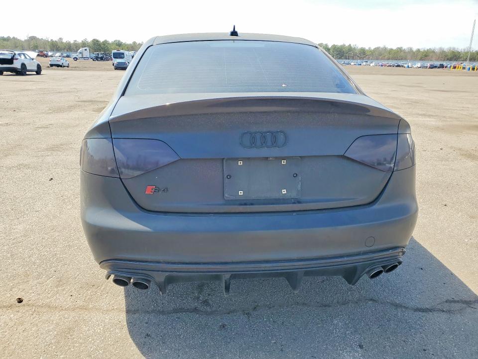 2011 Audi S4 მანქანა იყიდება აუქციონზე, vin: WAUBGAFLXBA030838, აუქციონის ნომერი: 49945356