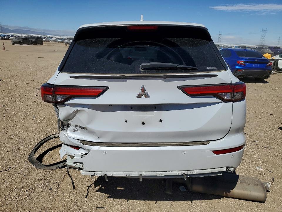 Auction sale of the 2022 Mitsubishi Outlander, vin: JA4J4TA86NZ040661, lot number: 49686126