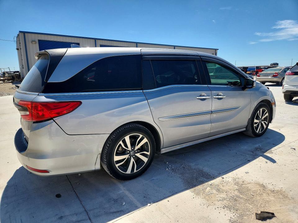 Продажа на аукционе авто 2021 Honda Odyssey, vin: 5FNRL6H80MB035303, номер лота: 49274236