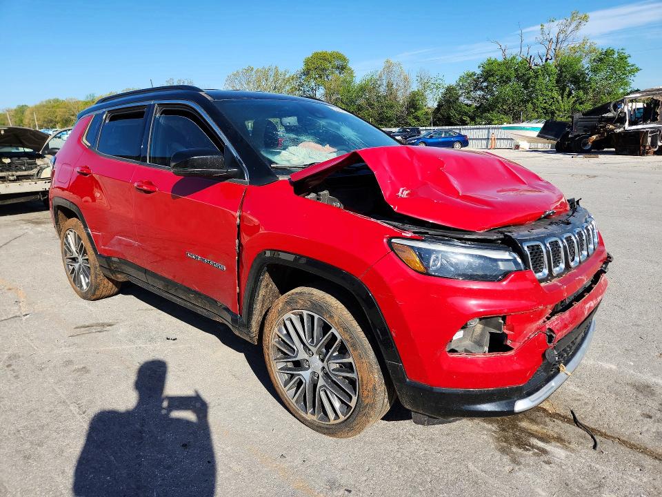 50484536 :رقم المزاد ، 3C4NJDCN8RT588487 vin ، 2024 Jeep Compass مزاد بيع