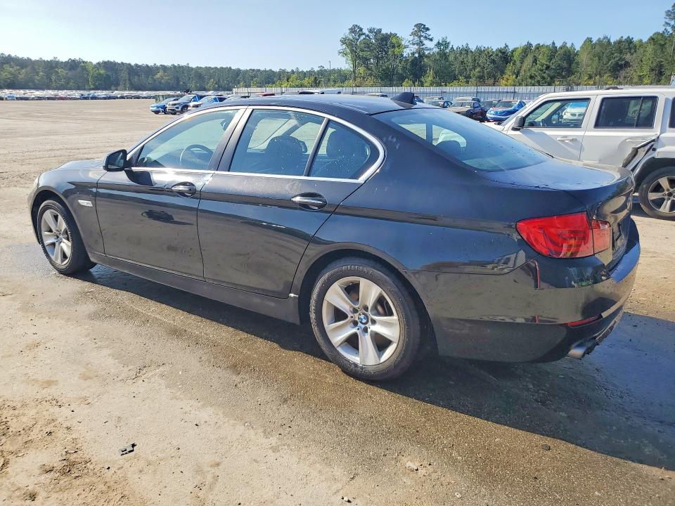48348906 :رقم المزاد ، WBAFR1C52BC749104 vin ، 2011 Bmw 528 مزاد بيع