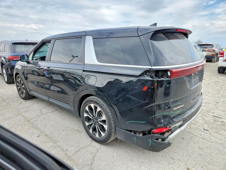 49324176 :رقم المزاد ، KNDNC5H30P6239242 vin ، 2023 Kia Carnival مزاد بيع