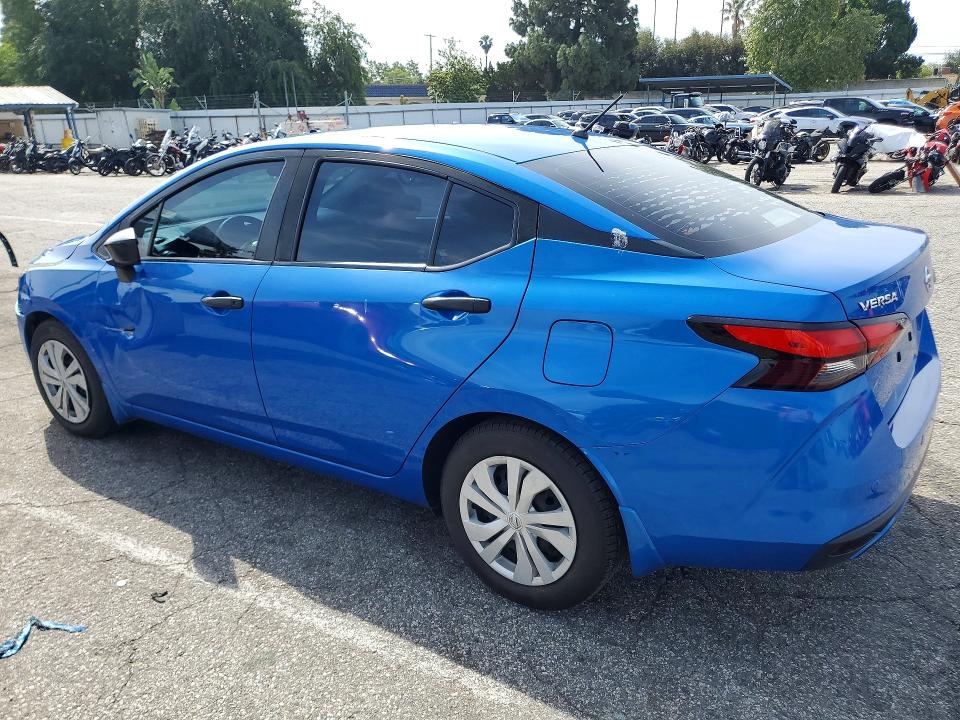 50138966 :رقم المزاد ، 3N1CN8DV8ML820809 vin ، 2021 Nissan Versa مزاد بيع