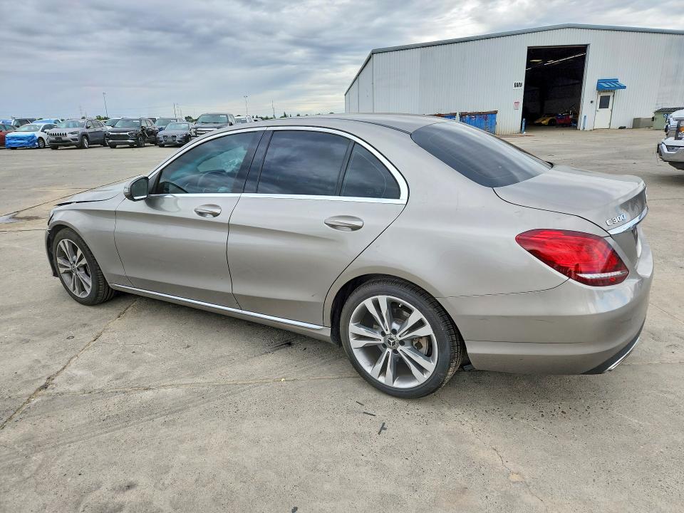2019 Mercedes-benz C მანქანა იყიდება აუქციონზე, vin: 55SWF8DB0KU298409, აუქციონის ნომერი: 50483996