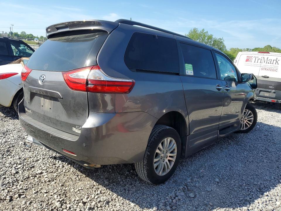 2017 Toyota Sienna მანქანა იყიდება აუქციონზე, vin: 5TDYZ3DC2HS881386, აუქციონის ნომერი: 49530286