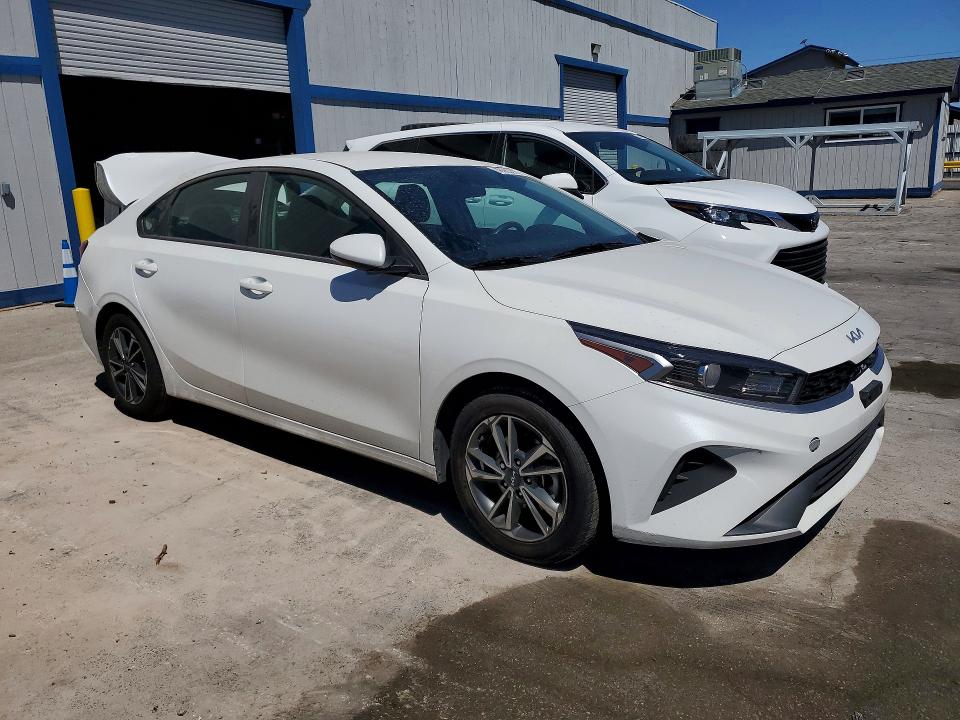 Продажа на аукционе авто 2024 Kia Forte, vin: 3KPF24AD3RE768752, номер лота: 46063226