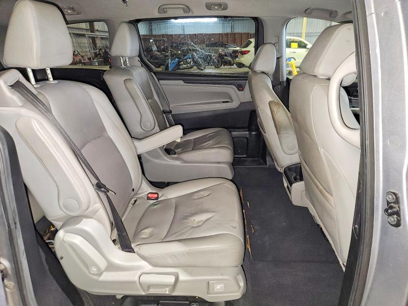 Продаж на аукціоні авто 2018 Honda Odyssey, vin: 5FNRL6H75JB039043, номер лоту: 51029126