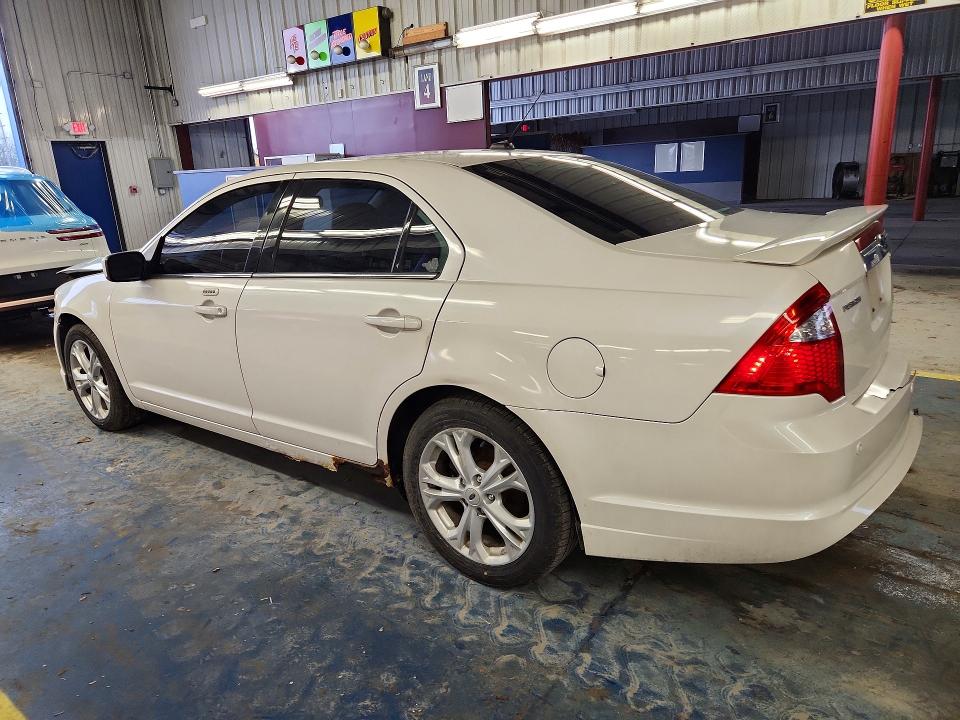 48896666 :رقم المزاد ، 3FAHP0JG3CR129824 vin ، 2012 Ford Fusion مزاد بيع