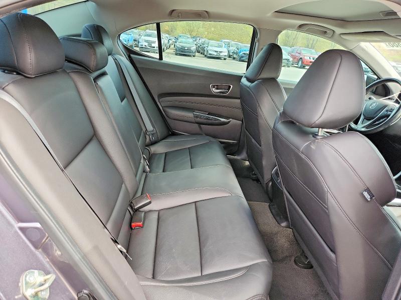 49743866 :رقم المزاد ، 19UUB3F34JA003852 vin ، 2018 Acura Tlx مزاد بيع