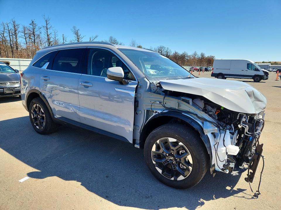 49064616 :رقم المزاد ، 5XYRLDJC4SG349576 vin ، 2025 Kia Sorento مزاد بيع